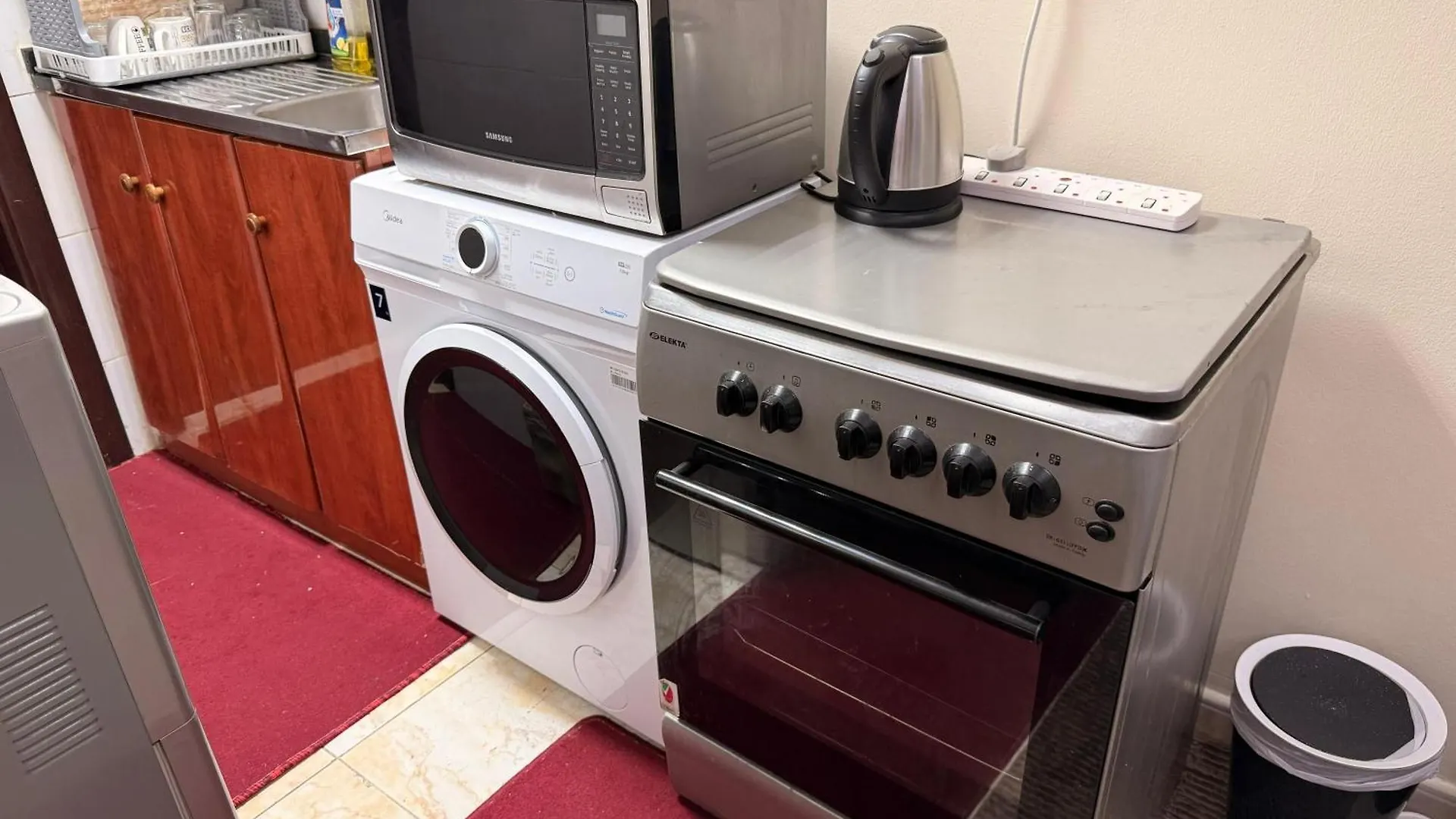 Premium Furnished Studio Sharjah Appartamento