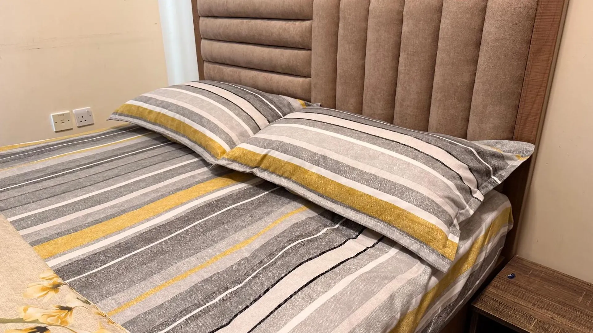 Premium Furnished Studio location